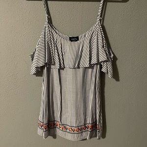 Rue 21 womens shirt